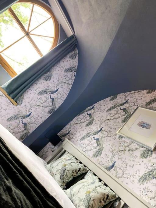 Stay In A Castle! Unique & Luxurious Historical Apartment, Self Contained, Free Parking & Wi-Fi 切斯特 外观 照片